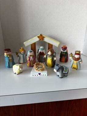 Kurt S. Adler Wooden Nativity Set Hand Carved Painted Figures Missing Cow.